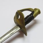 Lote: 208 - Lote: 208 - Miniatura de sable