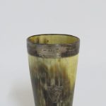 Lote: 191 - Lote: 191 - Vaso en guampa