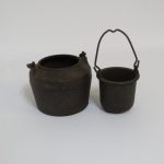 Lote: 28 - Lote: 28 - Calderos de hierro