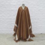 Lote: 107 - Lote: 107 - Poncho