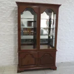 Lote: 111 - Lote: 111 - Vitrina
