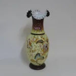 Lote: 12 - Lote: 12 - Jarrón de porcelana