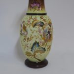 Lote: 12 - Lote: 12 - Jarrón de porcelana