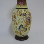 Lote: 12 - Lote: 12 - Jarrón de porcelana