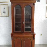 Lote: 108 - Lote: 108 - Mueble biblioteca