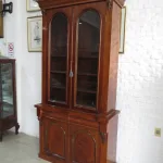 Lote: 108 - Lote: 108 - Mueble biblioteca