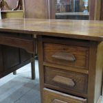 Lote: 101 - Lote: 101 - Escritorio de roble