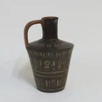 Lote: 6 - Lote: 6 - Porrón y jarrón