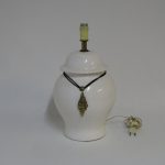 Lote: 34 - Lote: 34 - Lampara de mesa