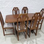 Lote: 87 - Lote: 87 - Juego de comedor