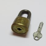 Lote: 87 - Lote: 87 - Candado