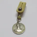 Lote: 17 - Lote: 17 - Llavero con medalla