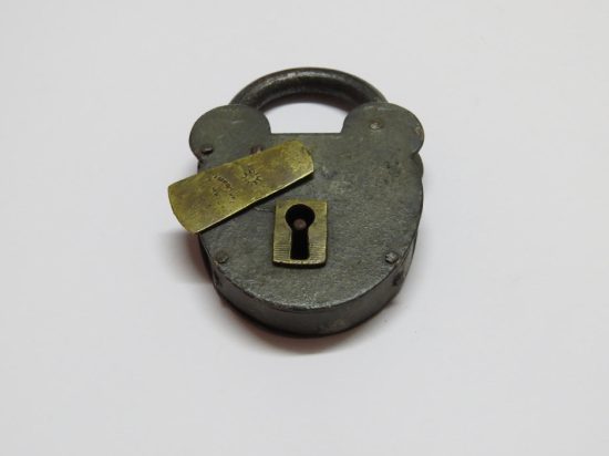 Lote: 90 - Lote: 90 - Candado