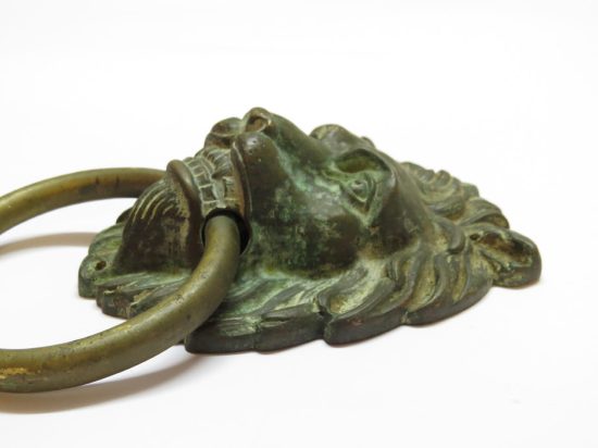 Lote: 81 - Lote: 81 - Llamador en bronce