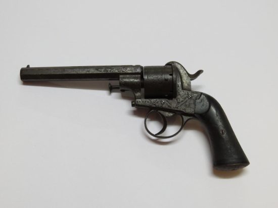 Lote: 291 - Lote: 291 - Revólver