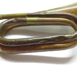 Lote: 332 - Lote: 332 - Trompeta militar