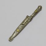 Lote: 167 - Lote: 167 - Cuchillo miniatura