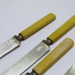 Lote: 146 - Lote: 146 - Cuchillos de mesa