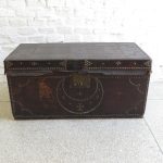 Lote: 316 - Lote: 316 - Baúl