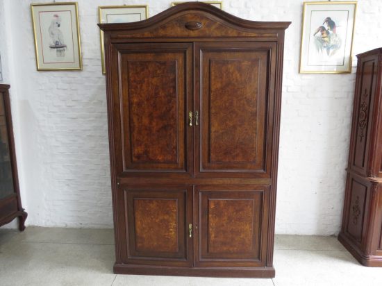 Lote: 123 - Lote: 123 - Modular en raíz
