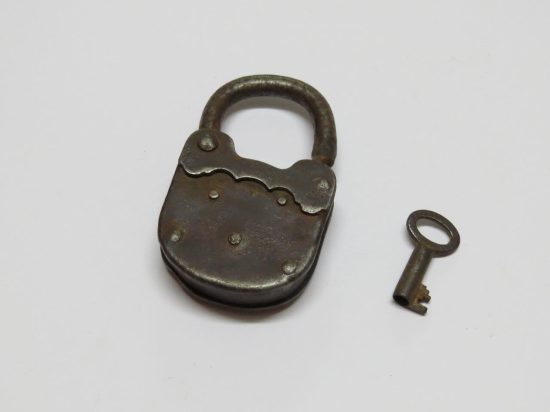 Lote: 60 - Lote: 60 - Candado