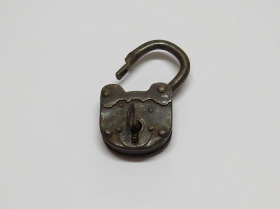 Lote: 60 - Lote: 60 - Candado