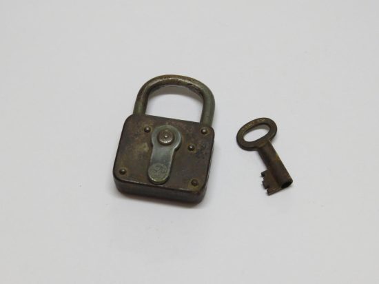 Lote: 61 - Lote: 61 - Candado