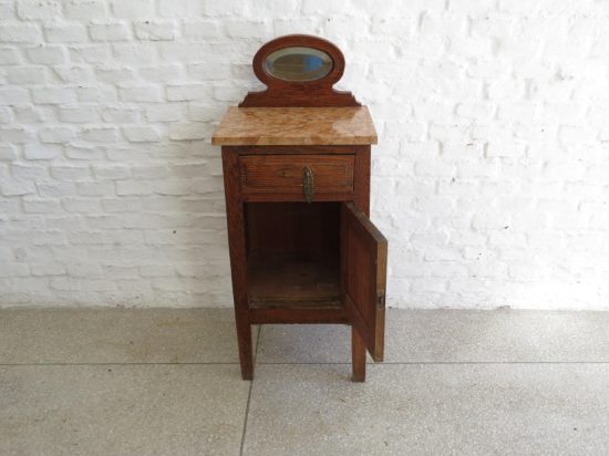 Lote: 41 - Lote: 41 - Mesa de luz