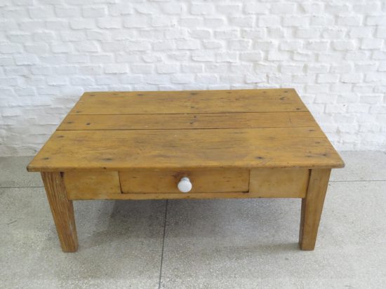 Lote: 43 - Lote: 43 - Mesa de sala