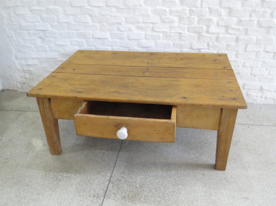 Lote: 43 - Lote: 43 - Mesa de sala
