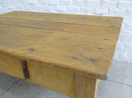 Lote: 43 - Lote: 43 - Mesa de sala