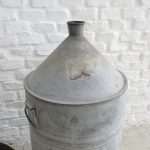 Lote: 70 - Lote: 70 - Tanque y embudo