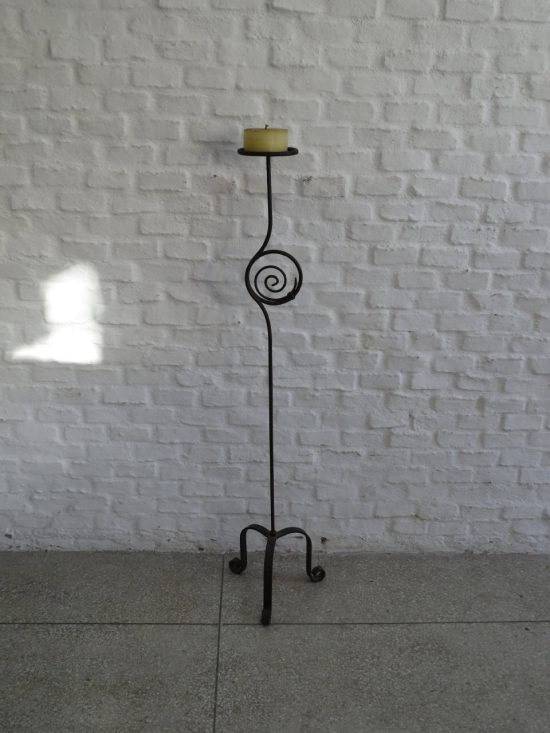 Lote: 55 - Lote: 55 - Porta vela