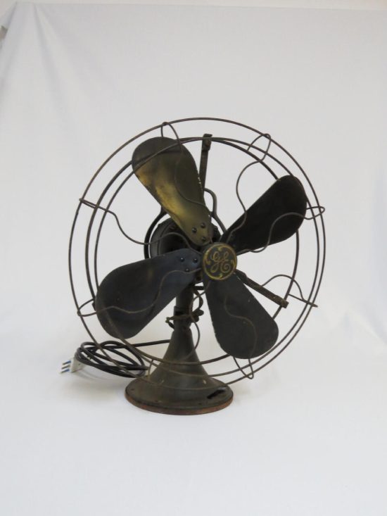Lote: 78 - Lote: 78 - Ventilador