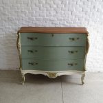 Lote: 54 - Lote: 54 - Cómoda
