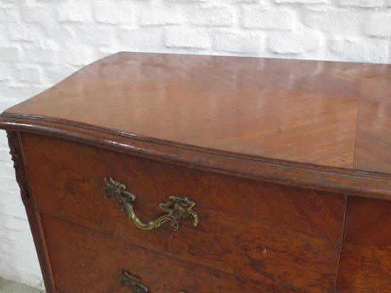 Lote: 51 - Lote: 51 - Cómoda francesa