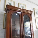 Lote: 101 - Lote: 101 - Mueble biblioteca