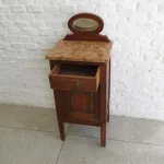 Lote: 38 - Lote: 38 - Mesa de luz