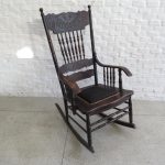 Lote: 49 - Lote: 49 - Mecedora