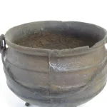 Lote: 32 - Lote: 32 - Olla de hierro