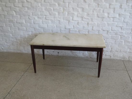 Lote: 42 - Lote: 42 - Mesa de sala