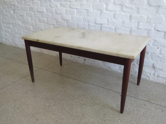 Lote: 42 - Lote: 42 - Mesa de sala