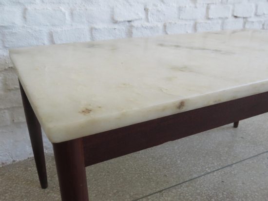 Lote: 42 - Lote: 42 - Mesa de sala