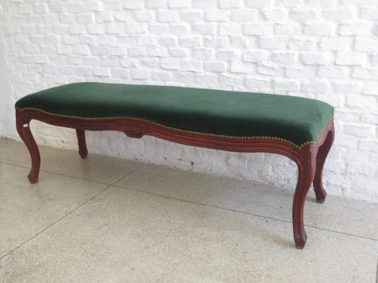 Lote: 93 - Lote: 93 - Banqueta dormitorio