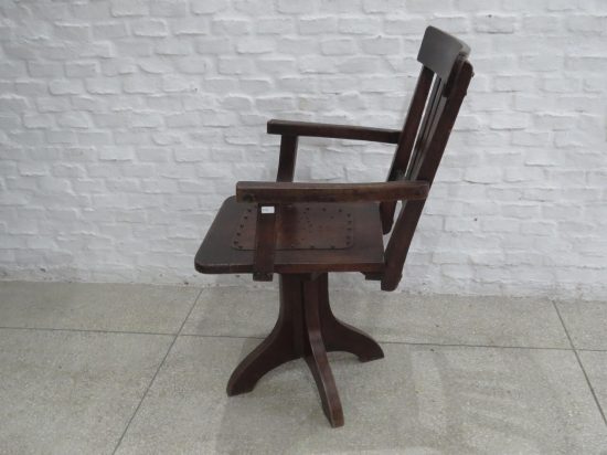 Lote: 48 - Lote: 48 - Butaca de escritorio