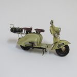 Lote: 77 - Lote: 77 - Réplica de Lambretta