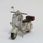 Lote: 78 - Lote: 78 - Réplica de Vespa