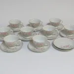 Lote: 26 - Lote: 26 - Juego de té y café