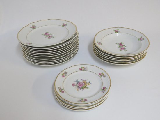 Lote: 25 - Lote: 25 - Porcelana
