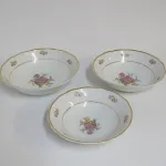 Lote: 25 - Lote: 25 - Porcelana